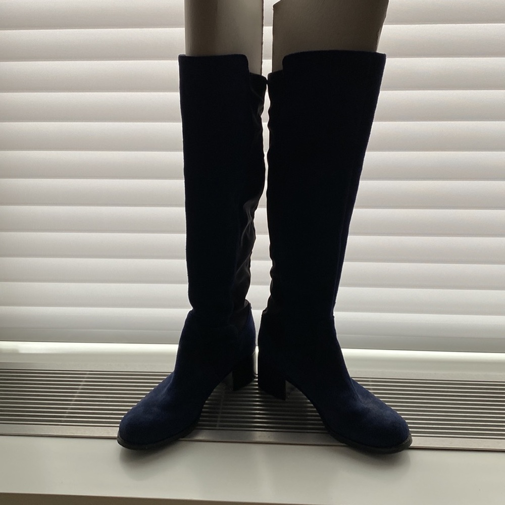 Vince Camuto blue suede boots sz 7.5